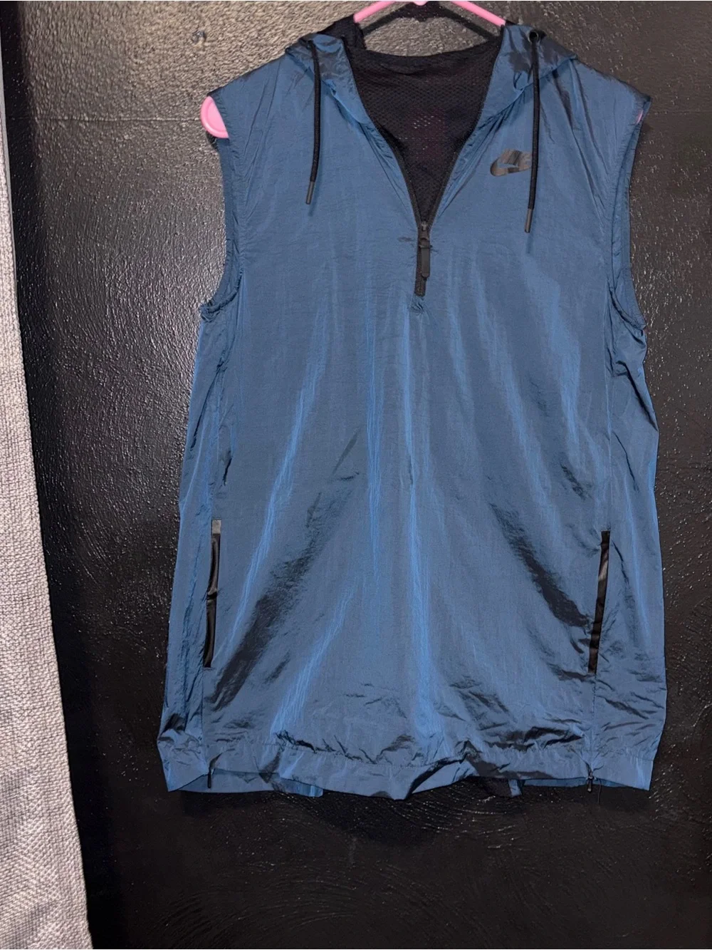 Nike Women’s Size S Windbreaker Vest Vented Active Running Outdoor Blue 1/4 Zip